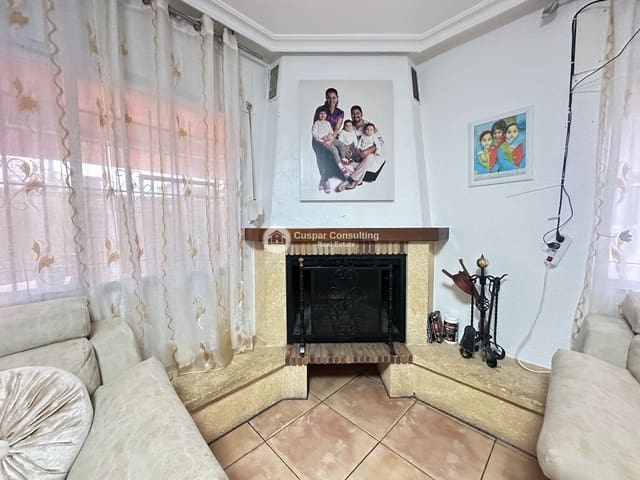 4 sovrum Villa till salu i San Pedro del Pinatar ciudad, San Pedro del Pinatar med garage - 187 200 € (Ref: 9676322)