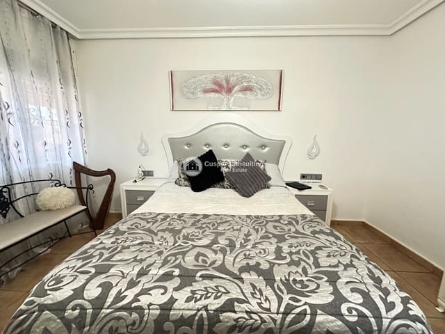 4 sovrum Villa till salu i San Pedro del Pinatar ciudad, San Pedro del Pinatar med garage - 187 200 € (Ref: 9676322)