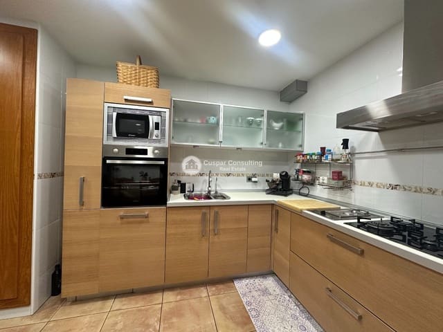 4 sovrum Villa till salu i San Pedro del Pinatar ciudad, San Pedro del Pinatar med garage - 187 200 € (Ref: 9676322)