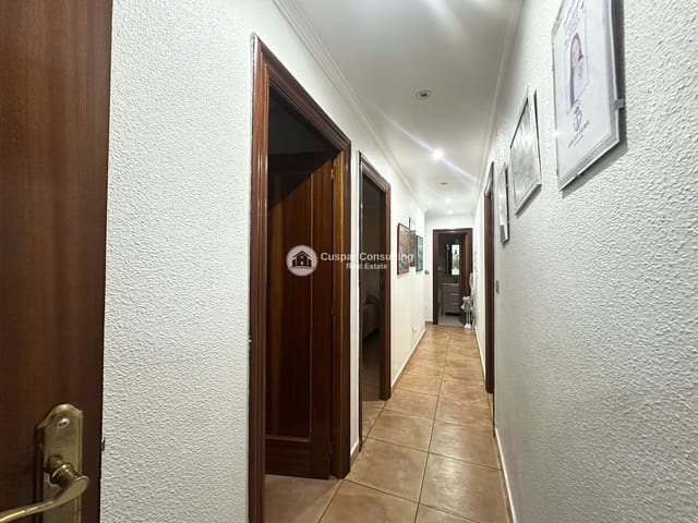 4 sovrum Villa till salu i San Pedro del Pinatar ciudad, San Pedro del Pinatar med garage - 187 200 € (Ref: 9676322)