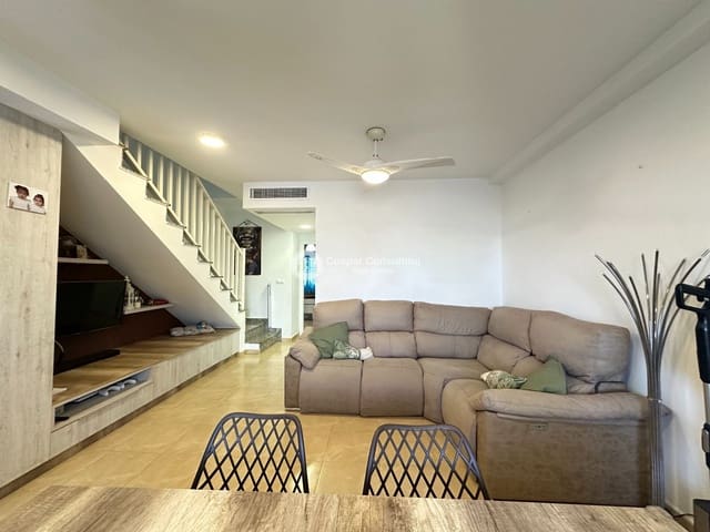 Piso de 3 habitaciones en Santiago de la Ribera, San Javier en venta con piscina garaje - 215.000 € (Ref: 9678205)