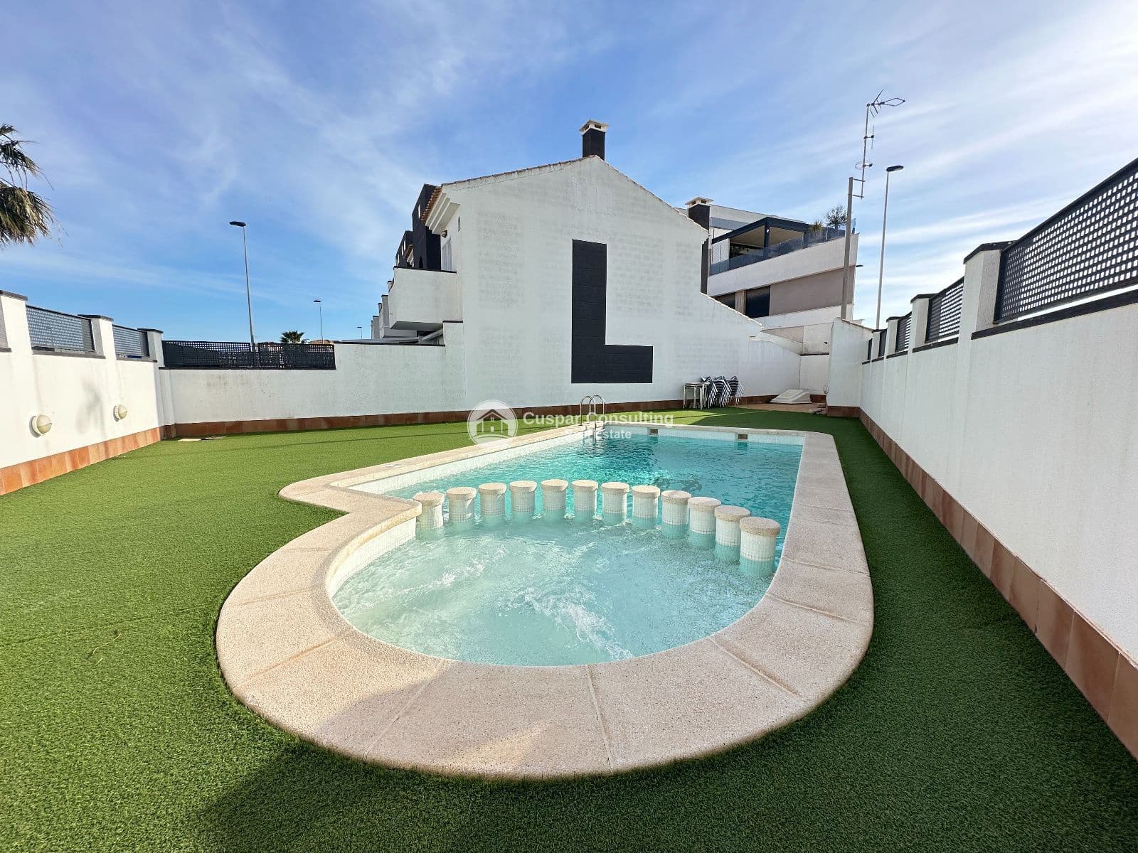 Piso de 3 habitaciones en Santiago de la Ribera en venta con piscina garaje - 215.000 € (Ref: 9678205)