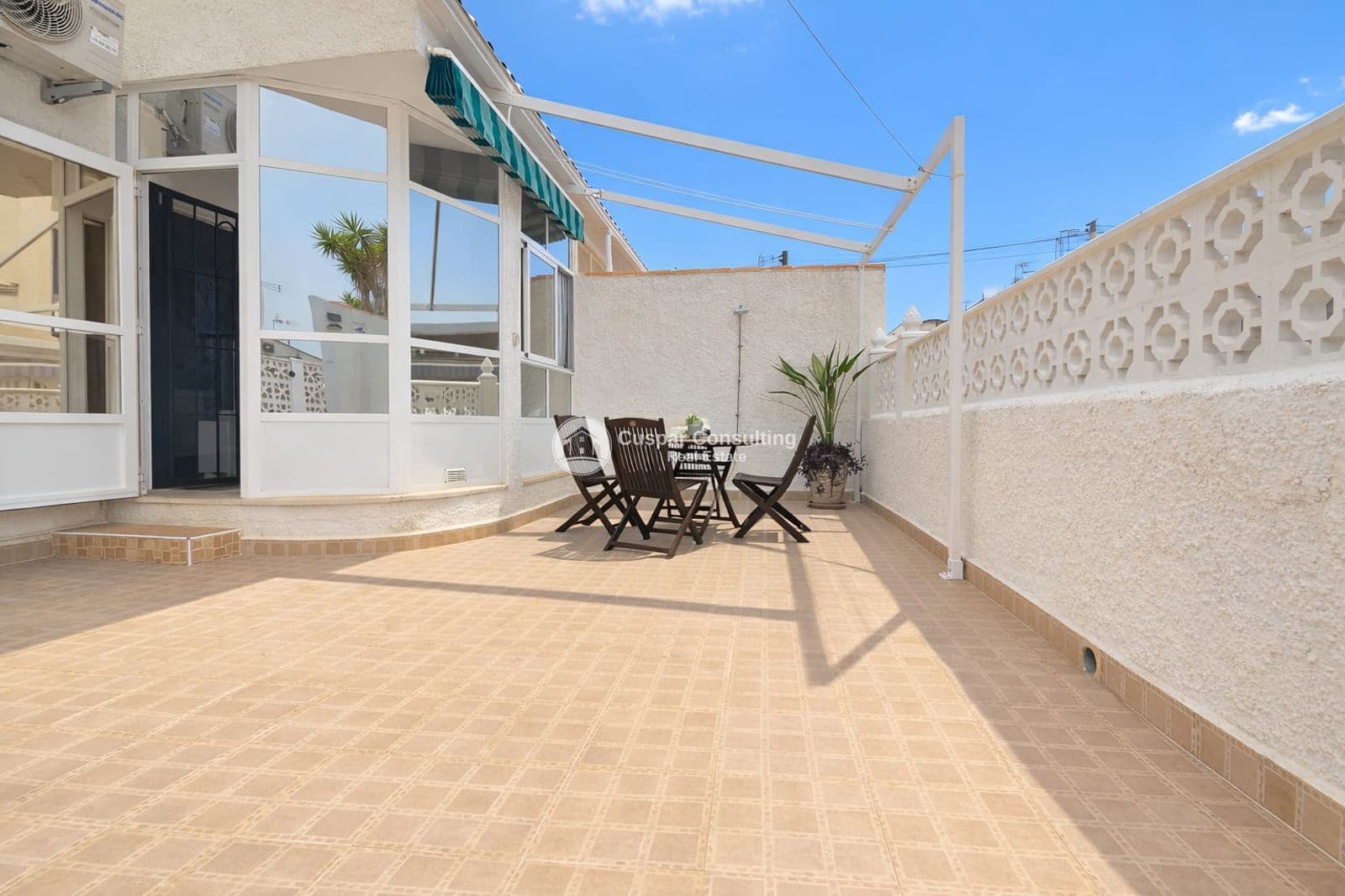 Piso de 1 habitación en Los Alcázares en venta con garaje - 100.000 € (Ref: 9678207)