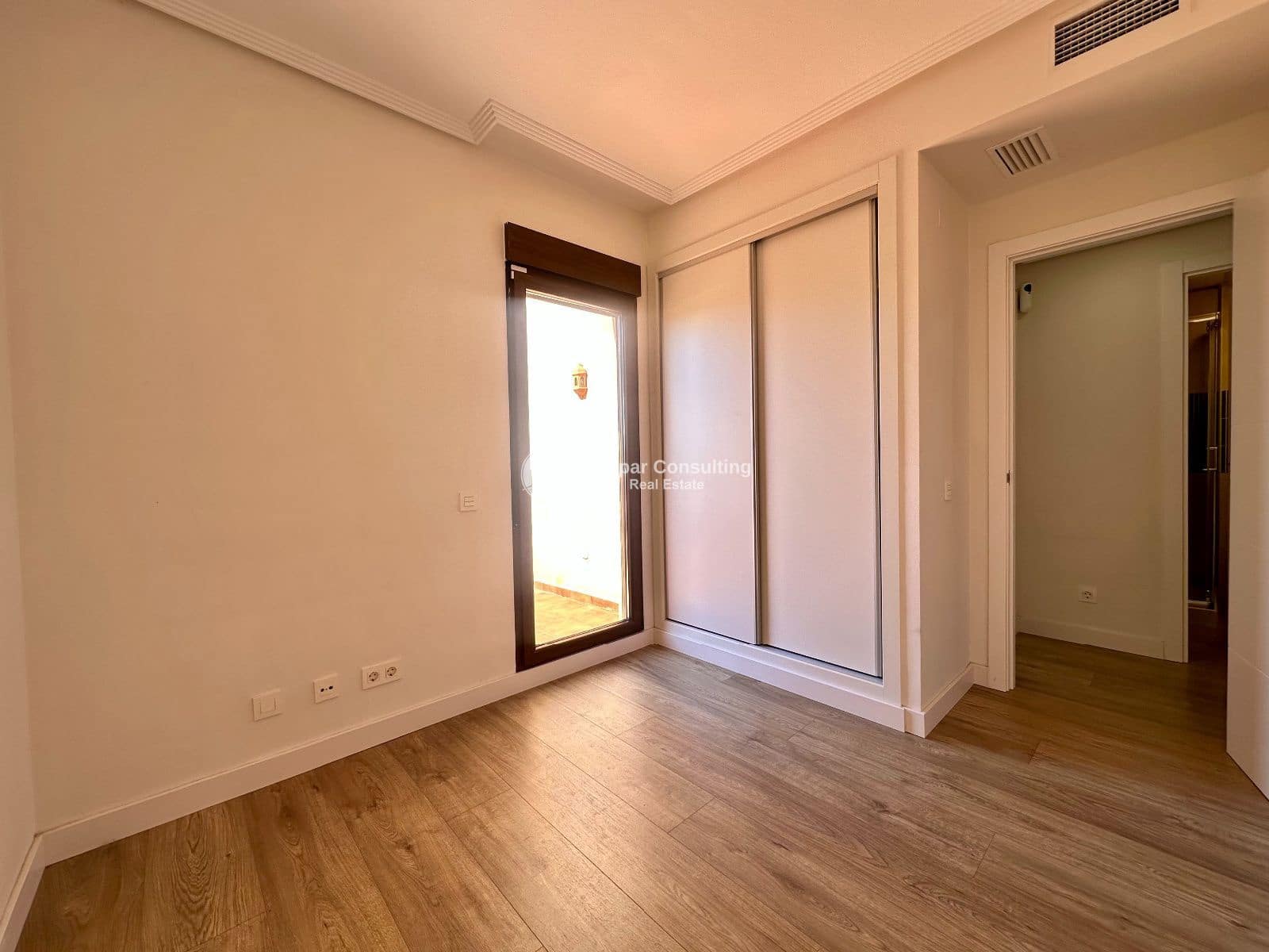 3 soveværelse Lejlighed til salg i Los Alcazares med swimmingpool garage - € 275.000 (Ref: 9684058)