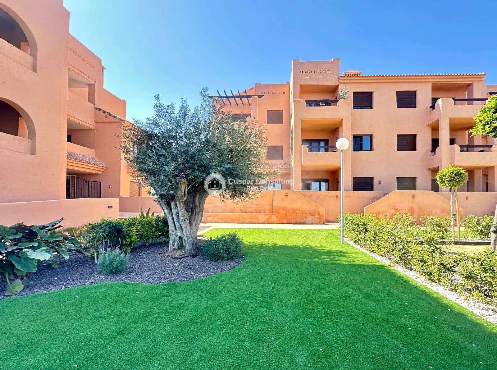 3 soveværelse Lejlighed til salg i Los Alcazares med swimmingpool garage - € 275.000 (Ref: 9684058)