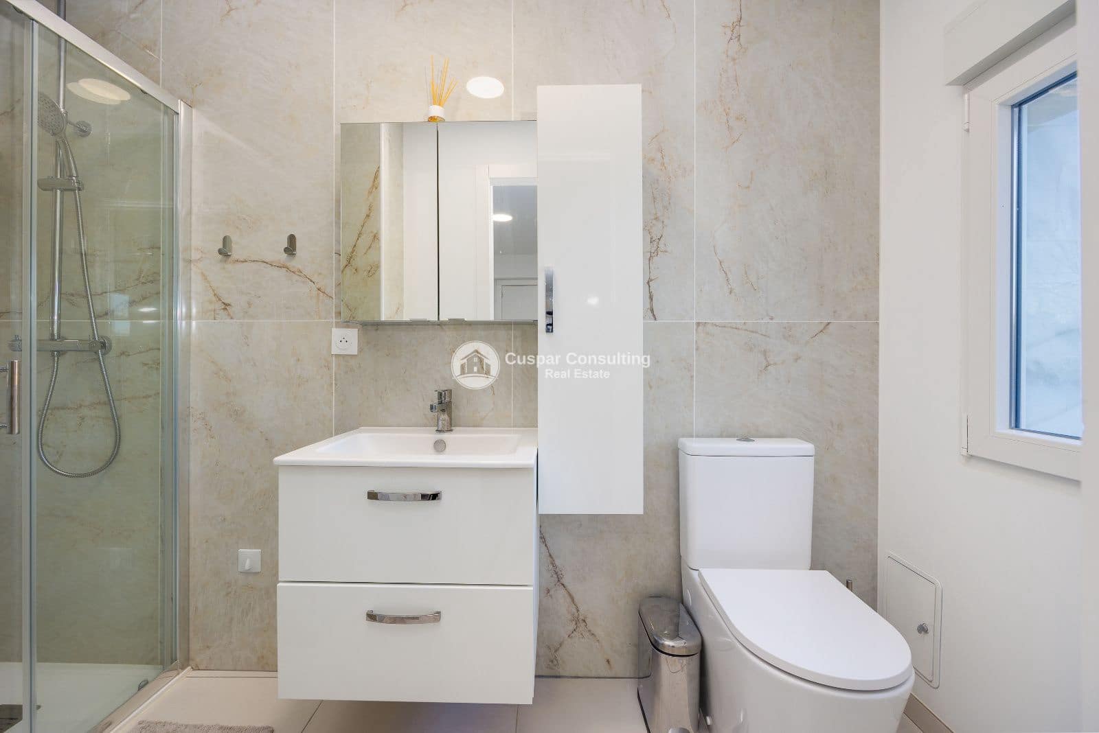 3 chambre Villa/Maison à vendre à Los Montesinos avec piscine garage - 329 900 € (Ref: 9684363)