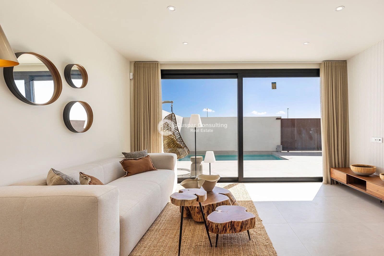 Chalet de 3 habitaciones en Los Alcázares en venta con piscina garaje - 429.000 € (Ref: 9688487)