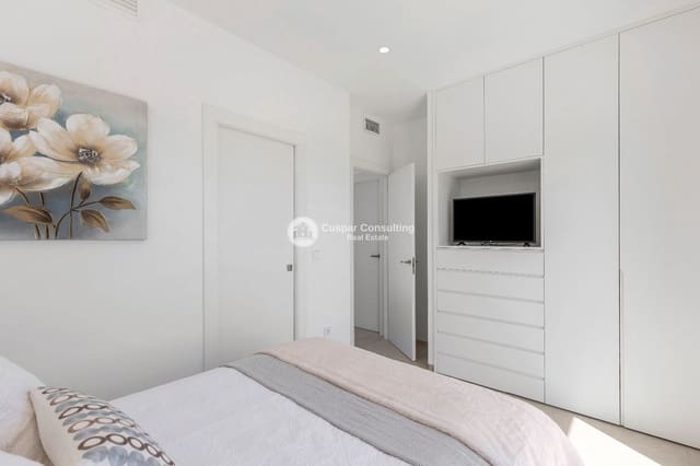 Chalet de 2 habitaciones en Las Lomas de Rame - Bahía Bella, Los Alcázares en venta con piscina garaje - 439.000 € (Ref: 9688615)