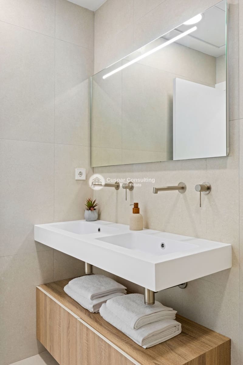 3 chambre Villa/Maison à vendre à Los Alcazares avec piscine garage - 489 900 € (Ref: 9688752)