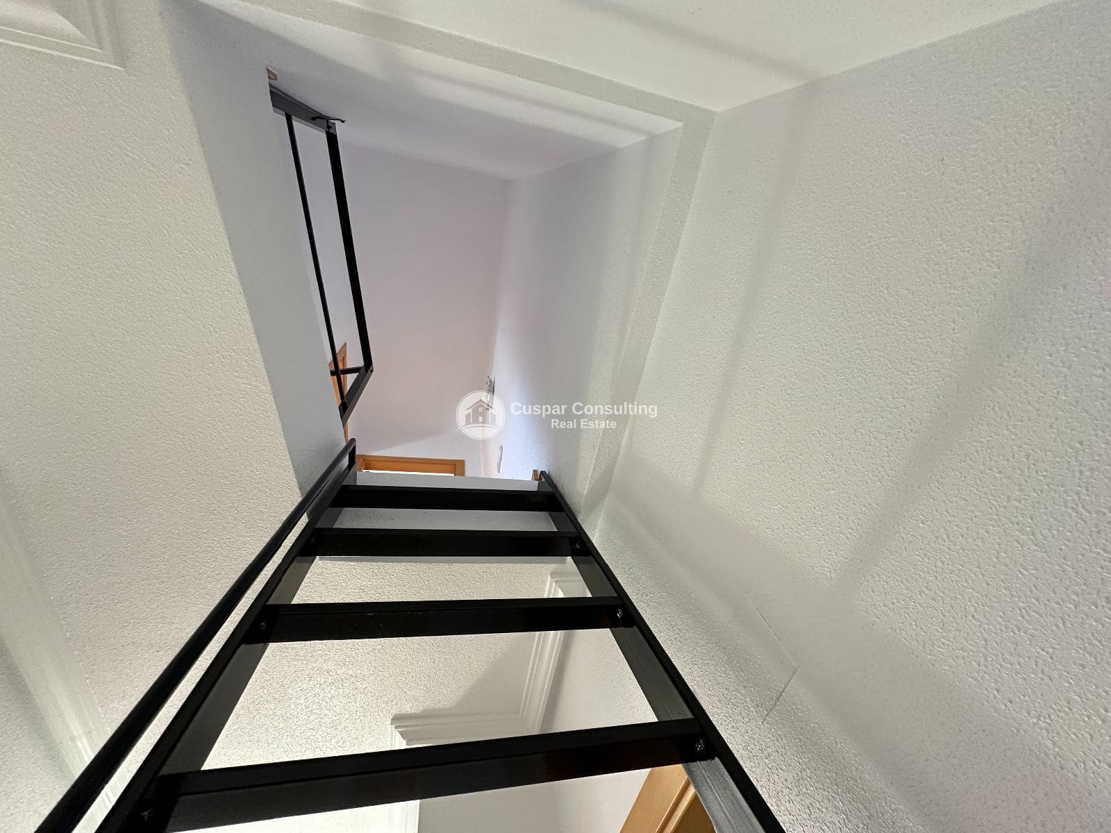 4 bedroom Flat for sale in Santiago de la Ribera with garage - € 265,000 (Ref: 9714228)