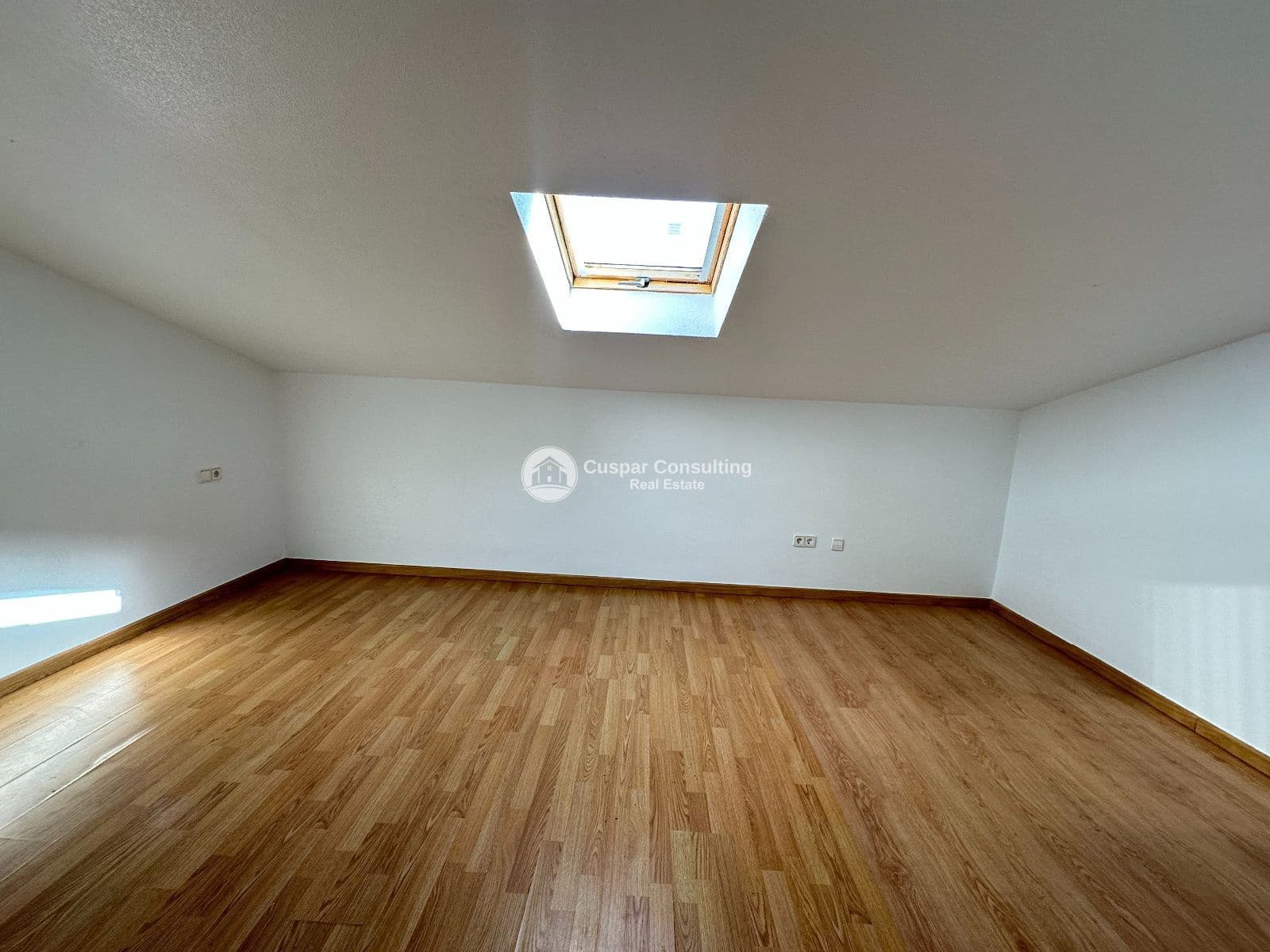 4 bedroom Flat for sale in Santiago de la Ribera with garage - € 265,000 (Ref: 9714228)