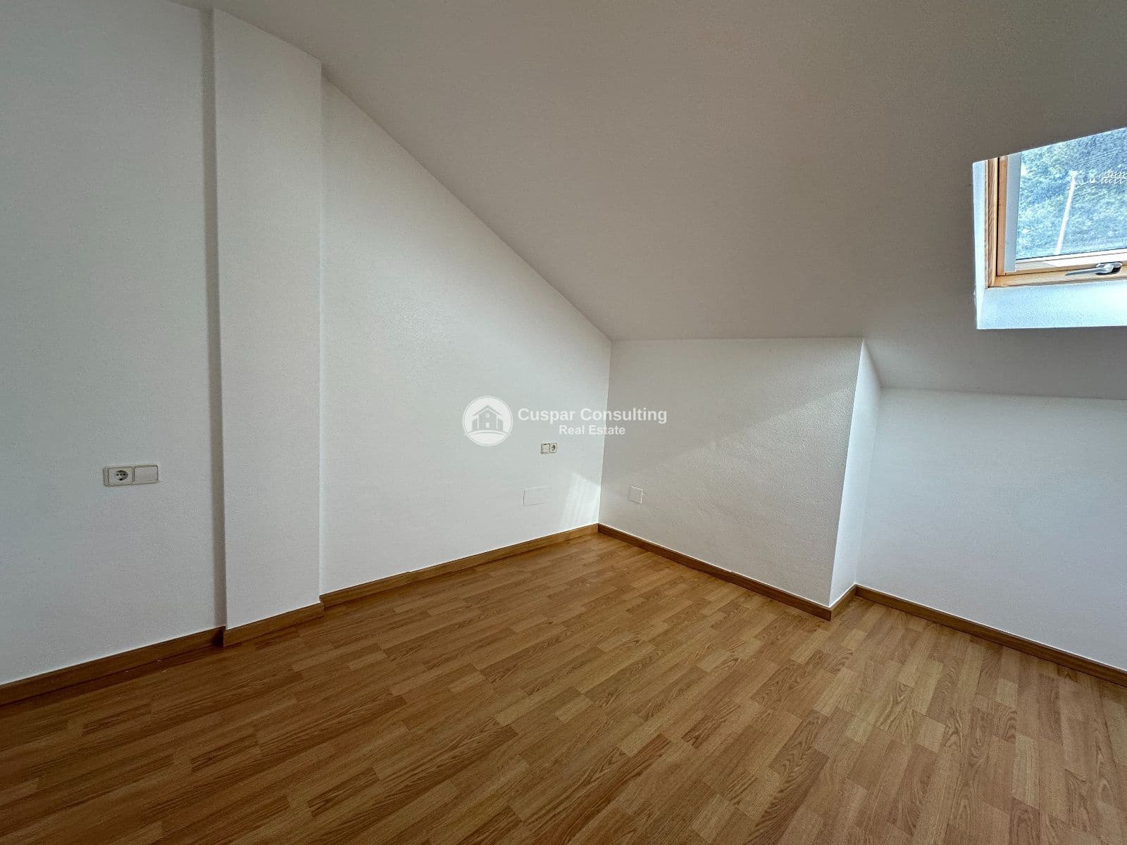 4 bedroom Flat for sale in Santiago de la Ribera with garage - € 265,000 (Ref: 9714228)