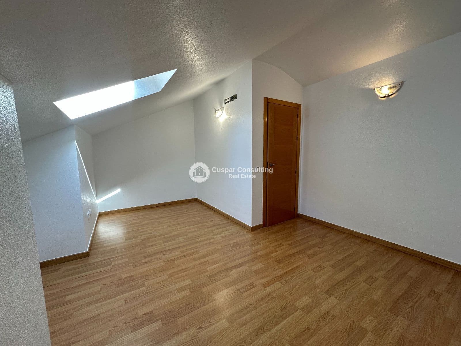 4 bedroom Flat for sale in Santiago de la Ribera with garage - € 265,000 (Ref: 9714228)