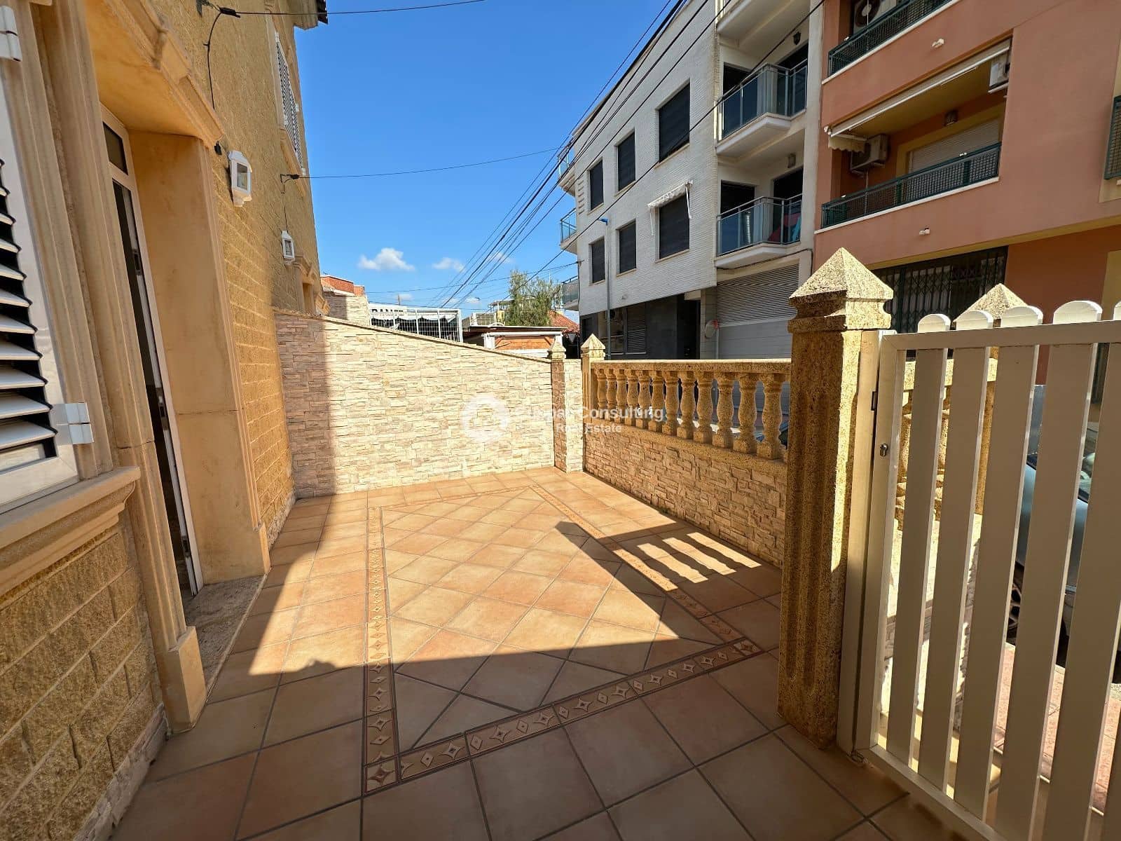 4 bedroom Flat for sale in Santiago de la Ribera with garage - € 265,000 (Ref: 9714228)