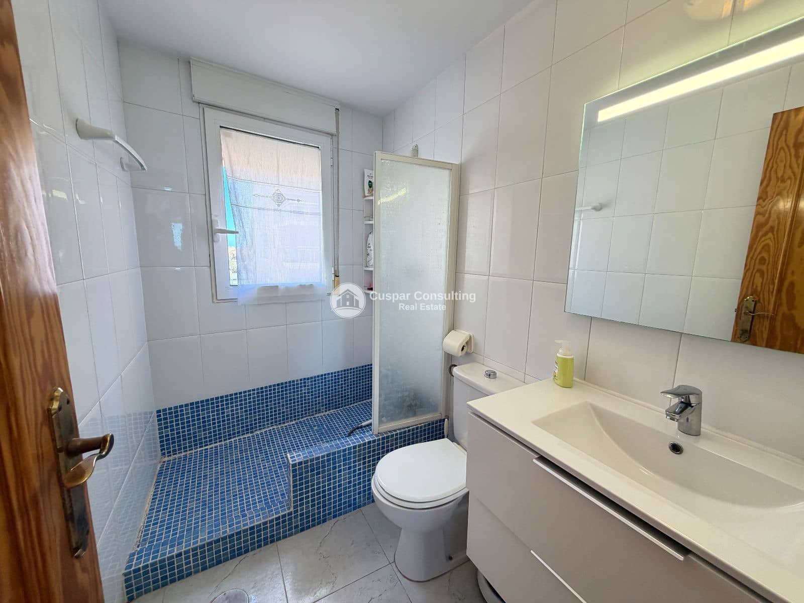 2 sovrum Lägenhet till salu i La Manga del Mar Menor med pool garage - 195 000 € (Ref: 9737215)