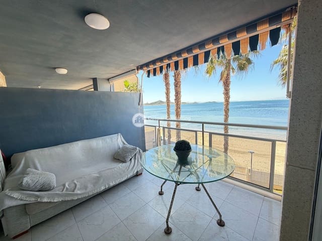 2 slaapkamer Flat te koop in La Manga del Mar Menor met zwembad garage - € 195.000 (Ref: 9737215)