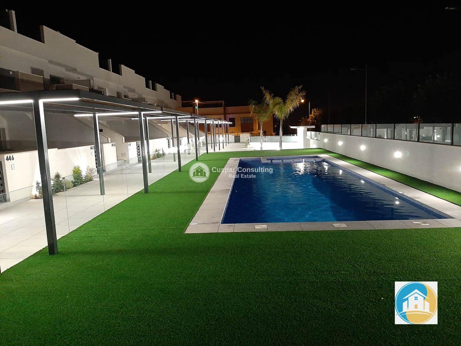Ático de 3 habitaciones en Pilar de la Horadada en venta con piscina garaje - 305.000 € (Ref: 9737721)