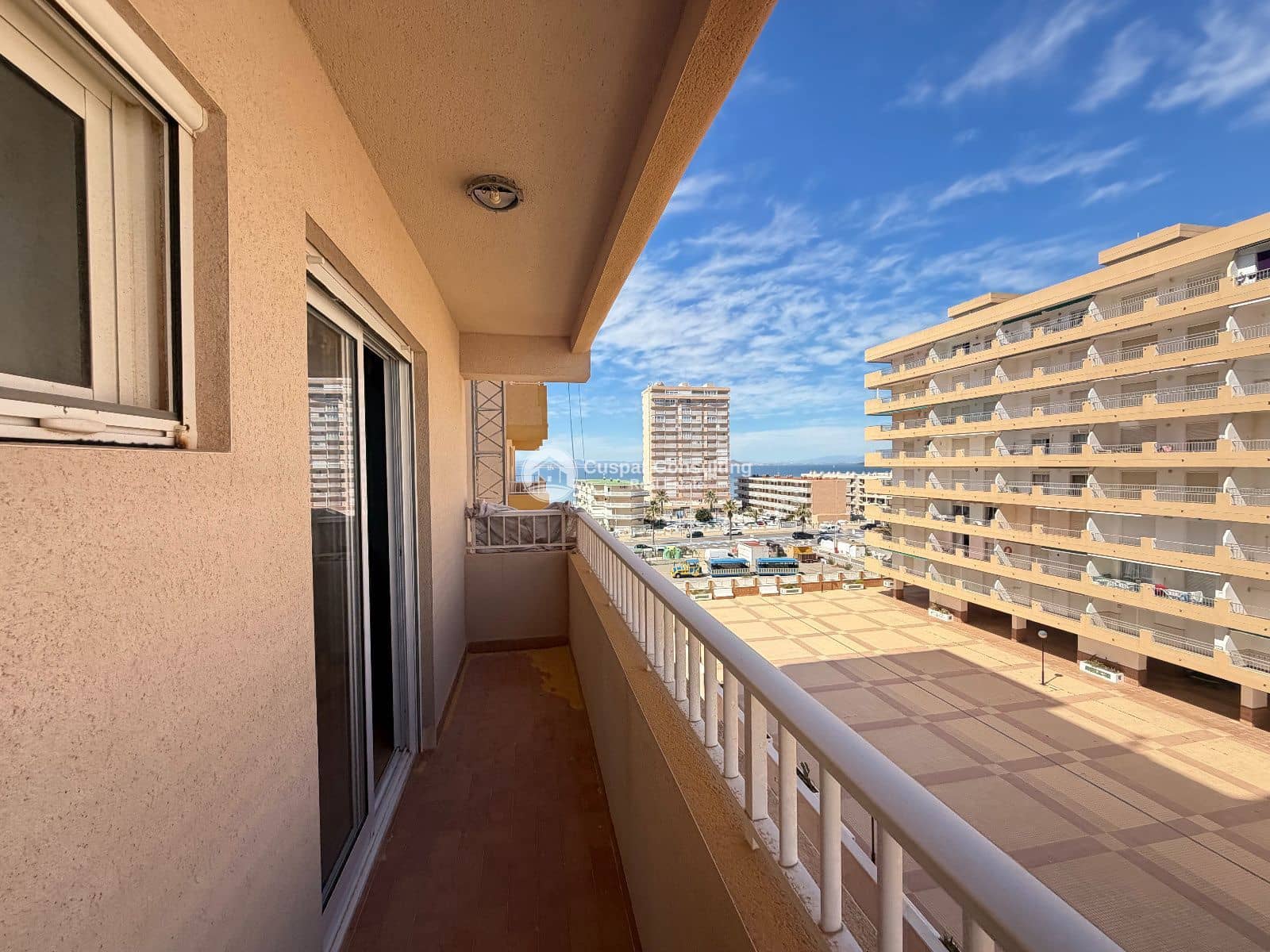 2 chambre Appartement à vendre à La Manga del Mar Menor avec piscine garage - 215 000 € (Ref: 9749363)