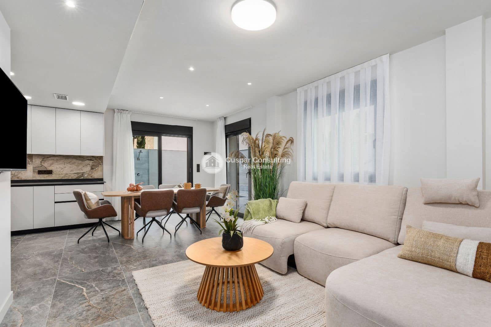 4 bedroom Villa for sale in Torre de la Horadada with pool garage - € 698,000 (Ref: 9752545)