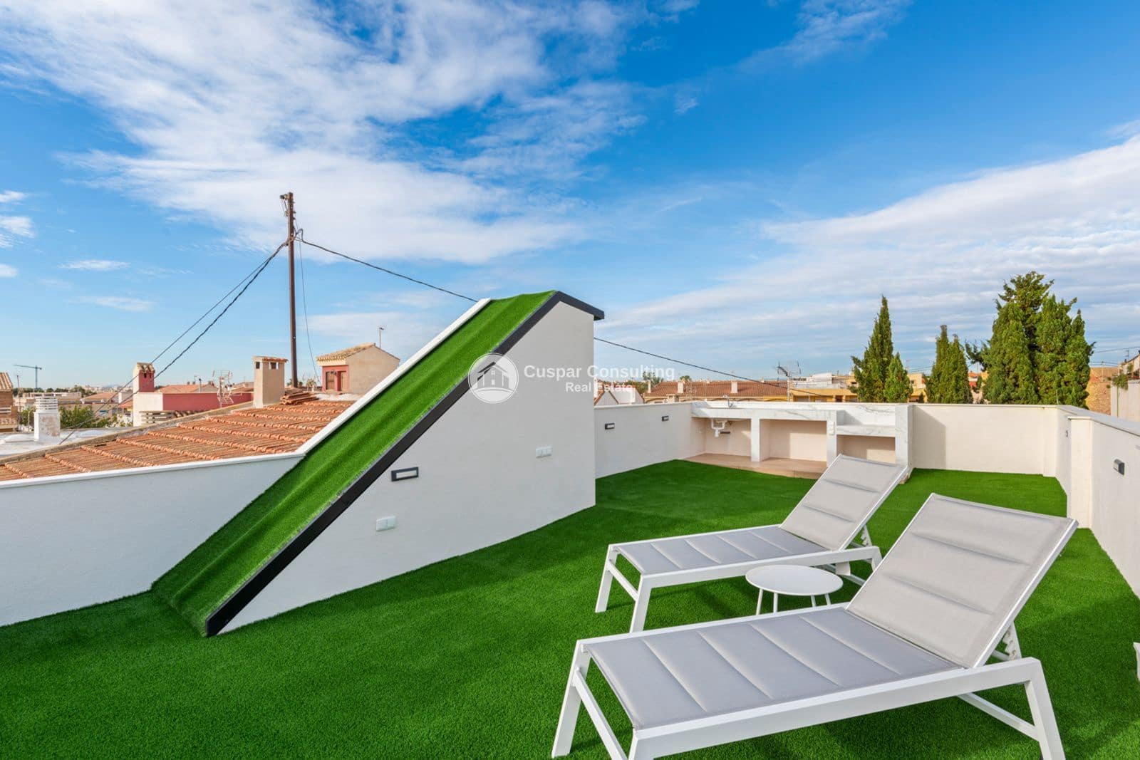 4 bedroom Villa for sale in Torre de la Horadada with pool garage - € 698,000 (Ref: 9752545)