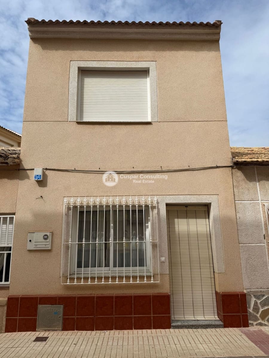 2 slaapkamer Flat te koop in Los Alcazares - € 132.000 (Ref: 9752546)