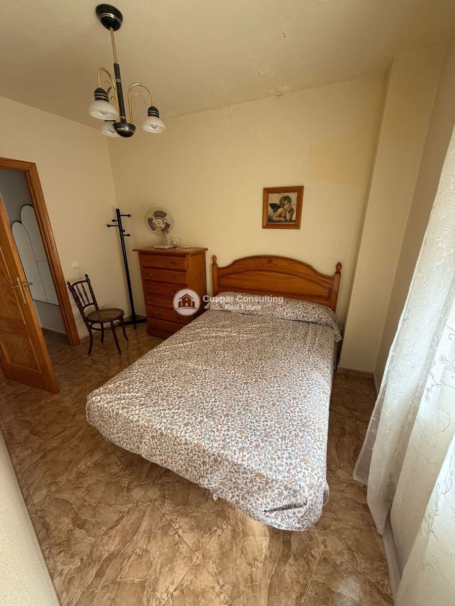 2 slaapkamer Flat te koop in Los Alcazares - € 132.000 (Ref: 9752546)