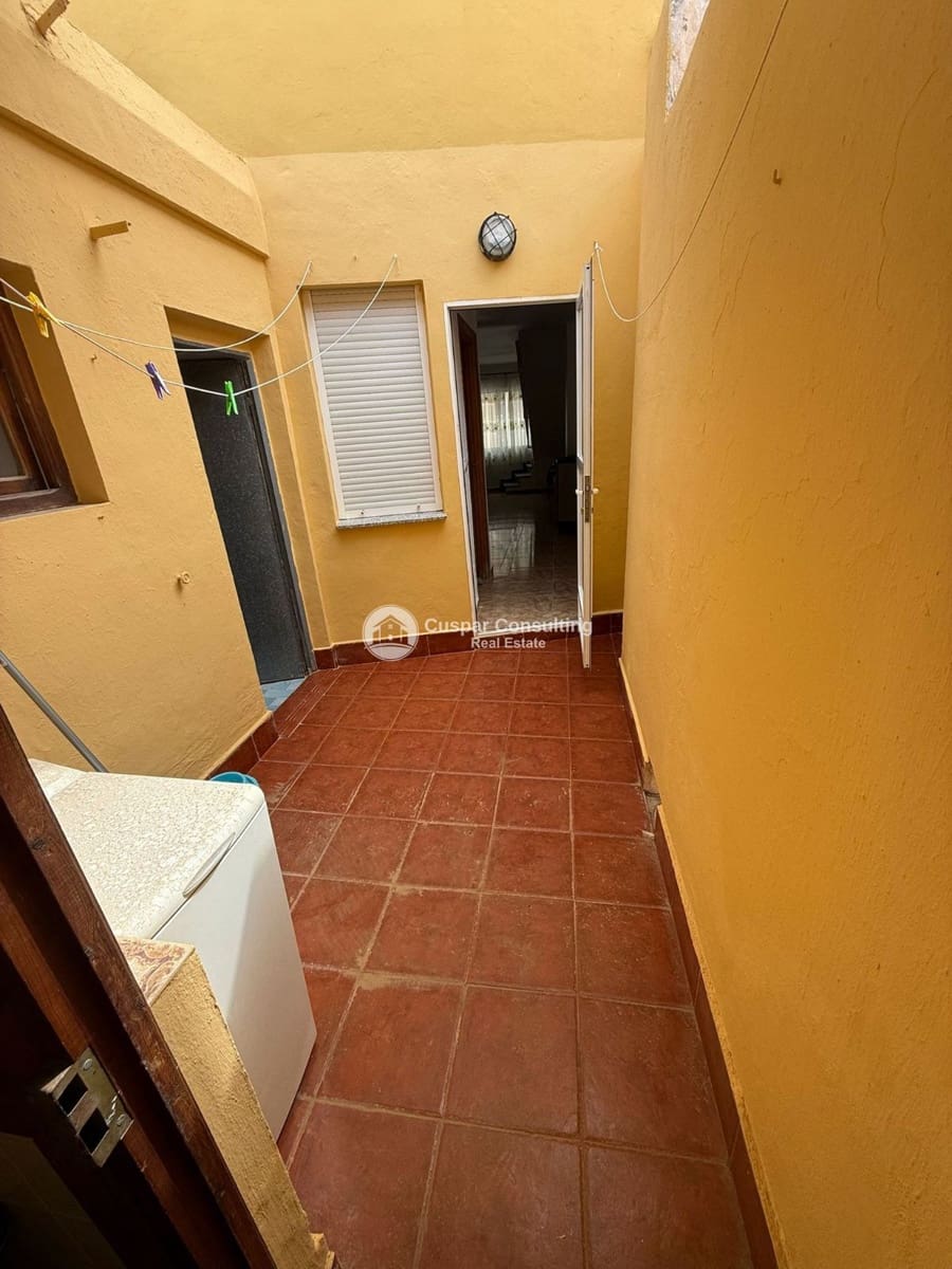 2 slaapkamer Flat te koop in Los Alcazares - € 132.000 (Ref: 9752546)