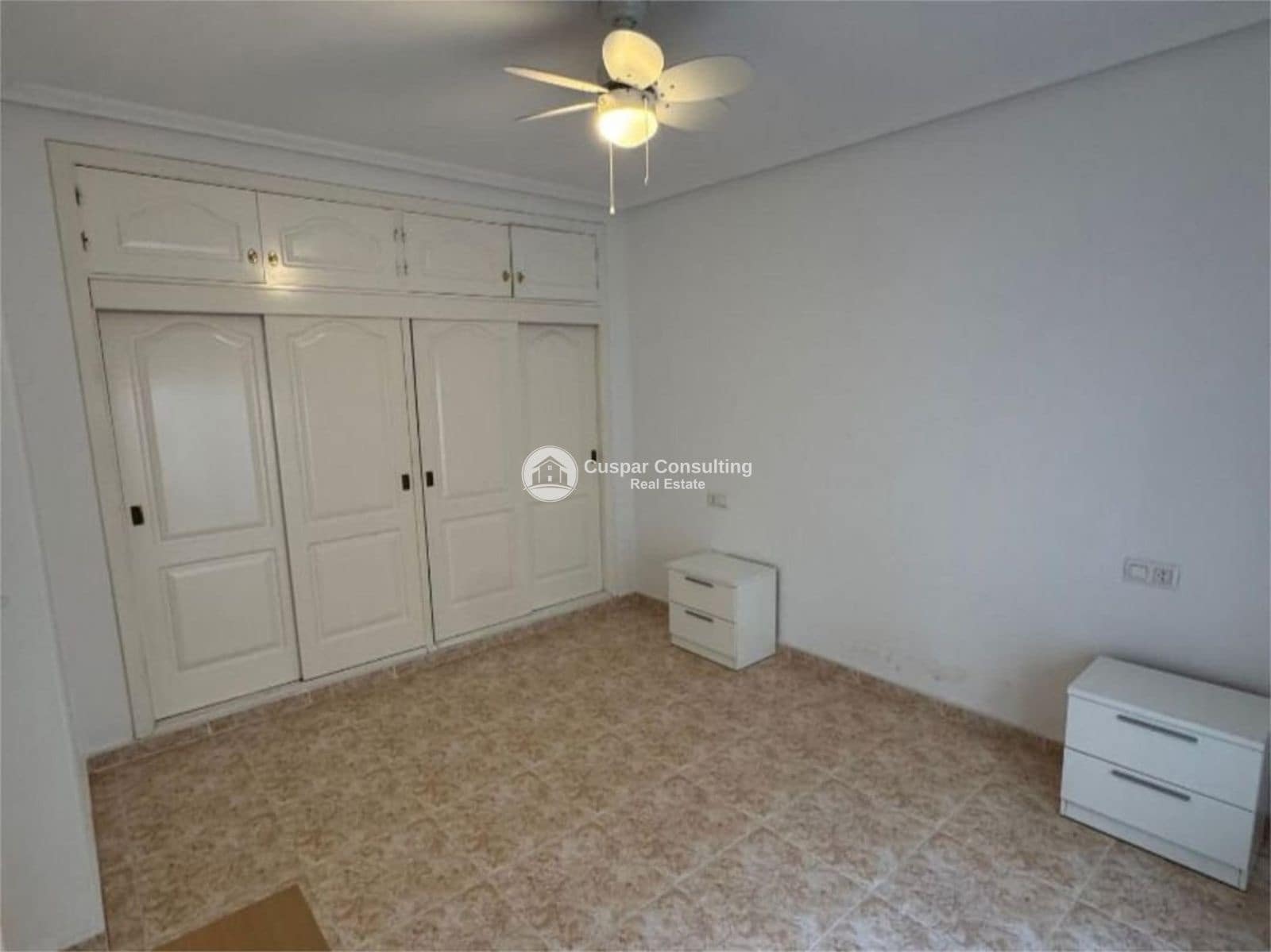 2 sovrum Hus till salu i Los Alcazares med pool garage - 169 900 € (Ref: 9753631)