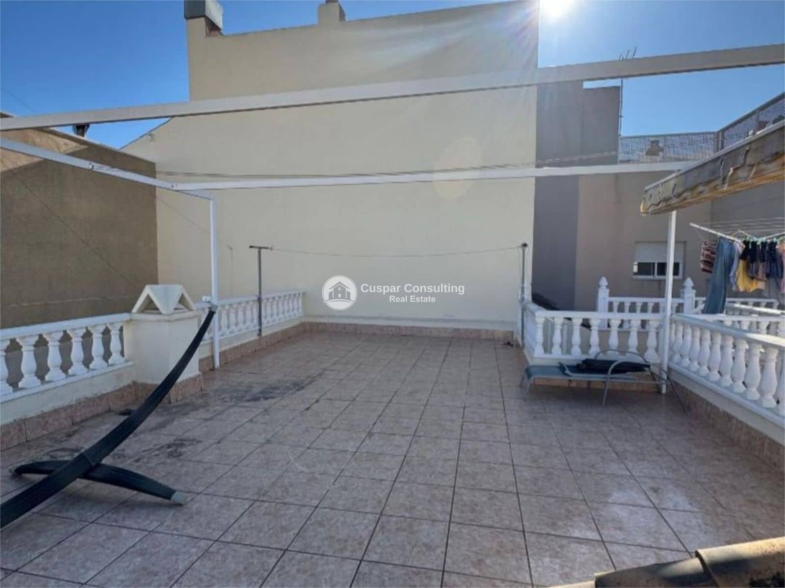 2 sovrum Hus till salu i Los Alcazares med pool garage - 169 900 € (Ref: 9753631)