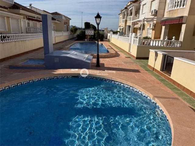 2 sovrum Hus till salu i Centro, Los Alcázares med pool garage - 169 900 € (Ref: 9753631)