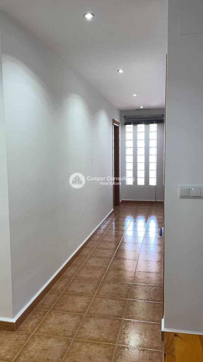 4 soverom Villa til salgs i Los Alcazares med svømmebasseng garasje - € 310 000 (Ref: 9759431)