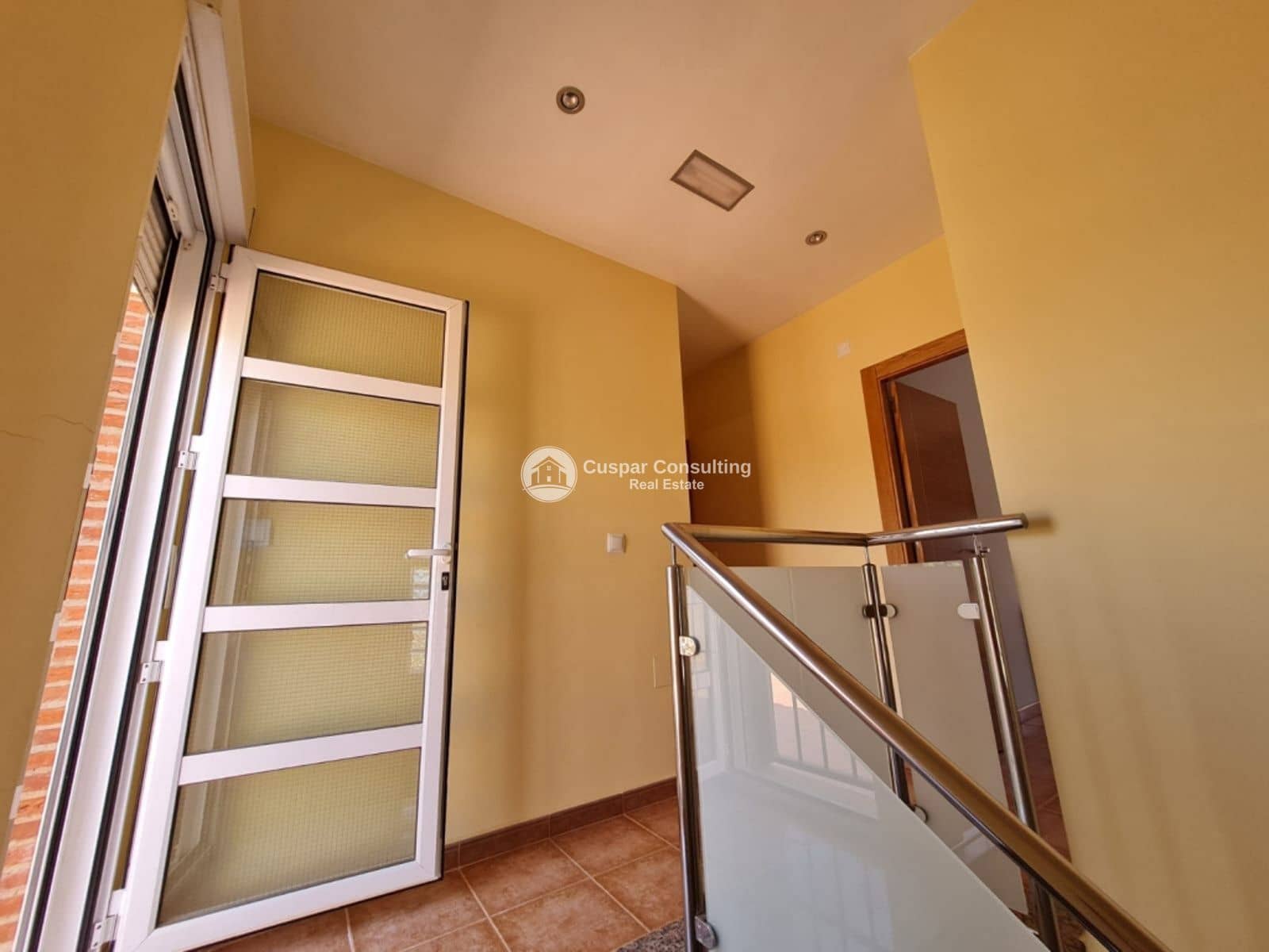 4 soverom Villa til salgs i Los Alcazares med svømmebasseng garasje - € 310 000 (Ref: 9759431)