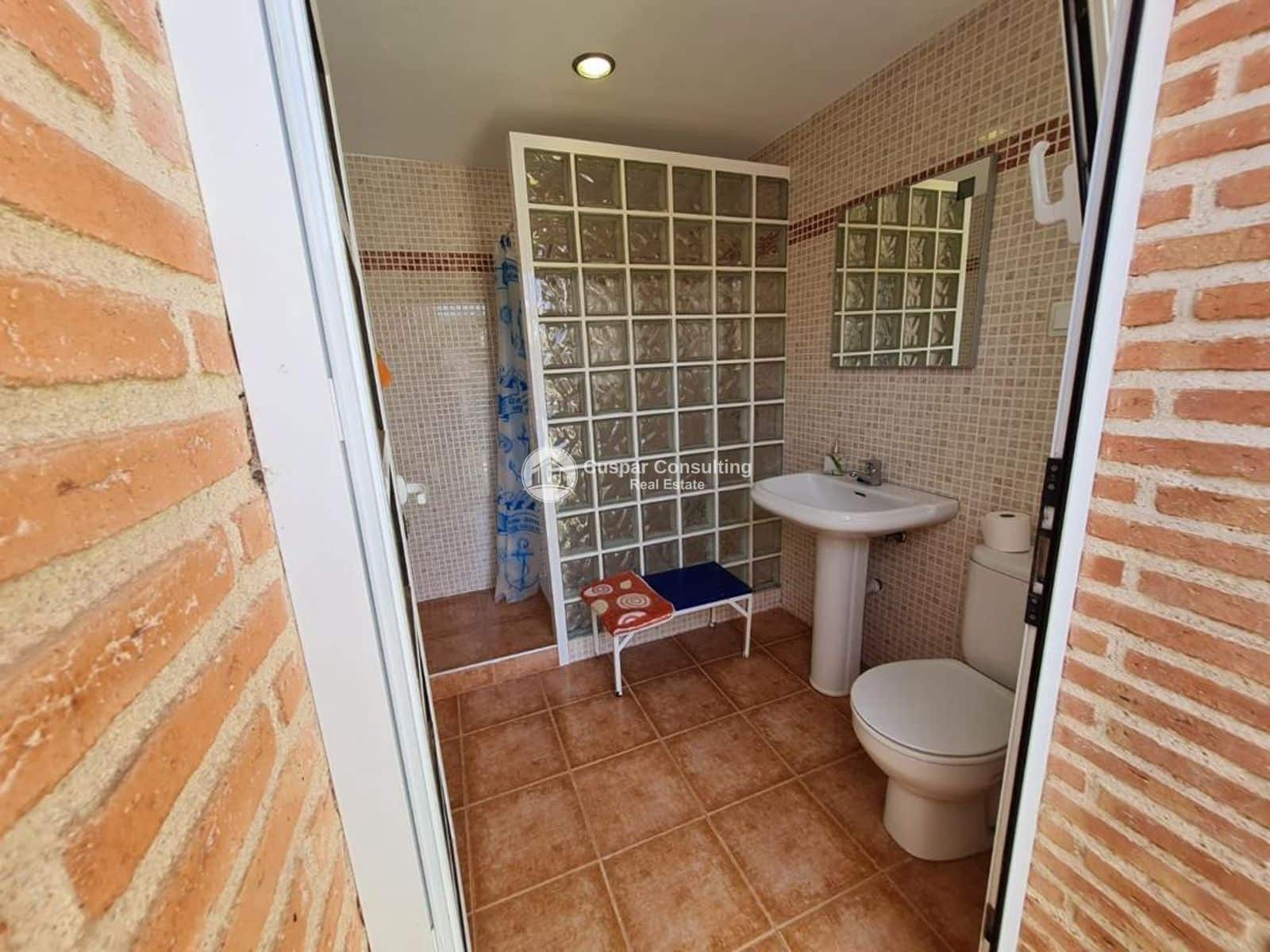 4 soverom Villa til salgs i Los Alcazares med svømmebasseng garasje - € 310 000 (Ref: 9759431)