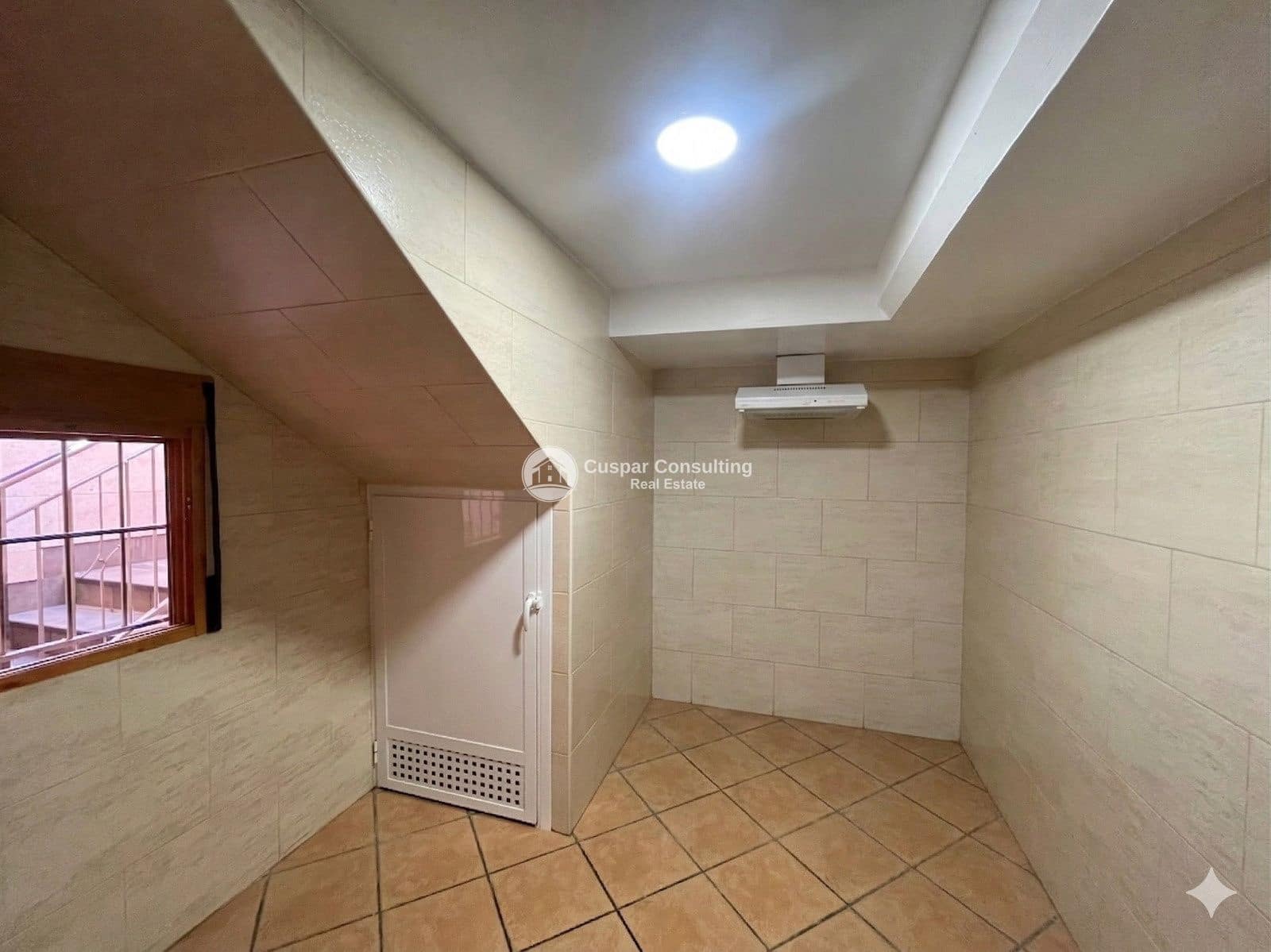 3 slaapkamer Villa te koop in Lo Pagan met zwembad garage - € 374.995 (Ref: 9760116)