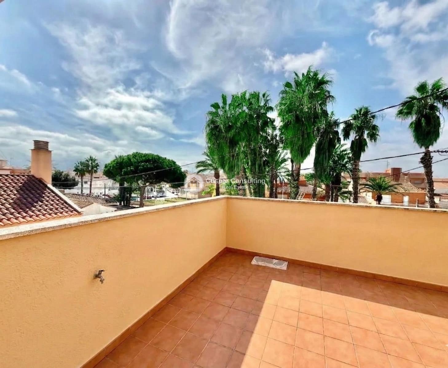 3 slaapkamer Villa te koop in Lo Pagan met zwembad garage - € 374.995 (Ref: 9760116)