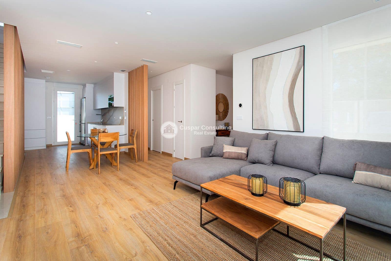 3 soverom Villa til salgs i Alicante by med svømmebasseng garasje - € 357 250 (Ref: 9778457)