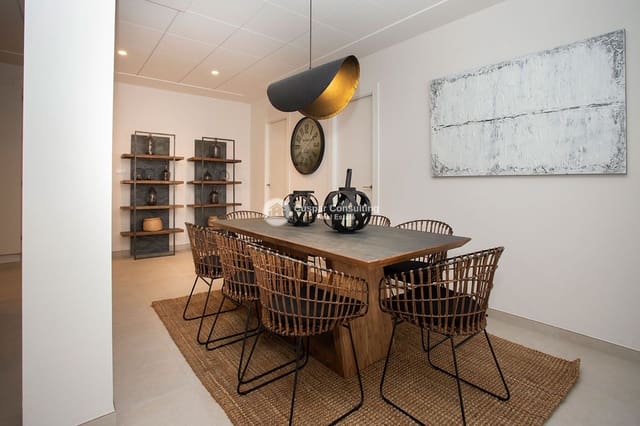 3 soverom Villa til salgs i Alicante by med svømmebasseng garasje - € 357 250 (Ref: 9778457)