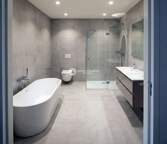 Ático de 3 habitaciones en Pilar de la Horadada ciudad, Pilar de la Horadada en venta con piscina - 313.500 € (Ref: 9828127)