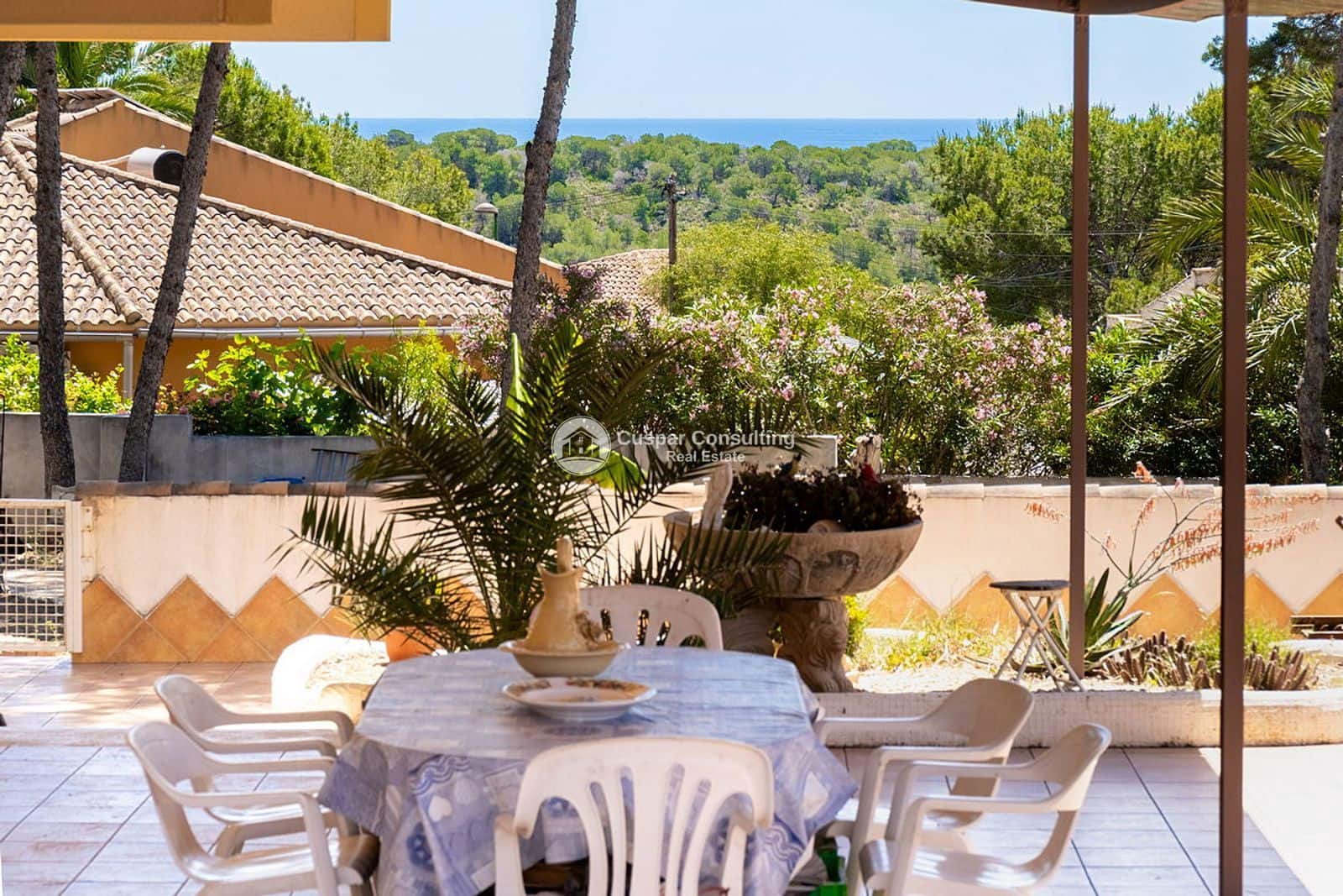 3 bedroom Villa for sale in Pinar de Campoverde with garage - € 375,000 (Ref: 9843983)