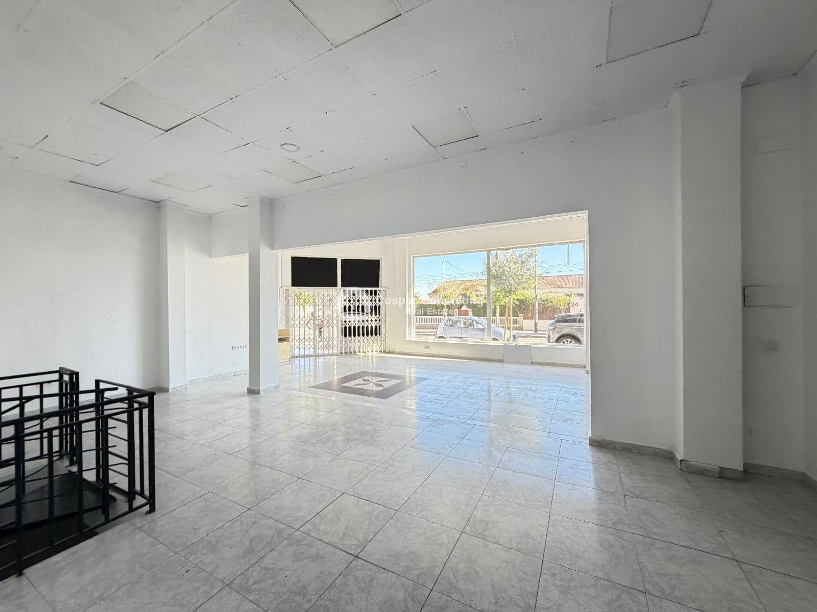 Commercieel te koop in San Javier - € 150.000 (Ref: 9860681)