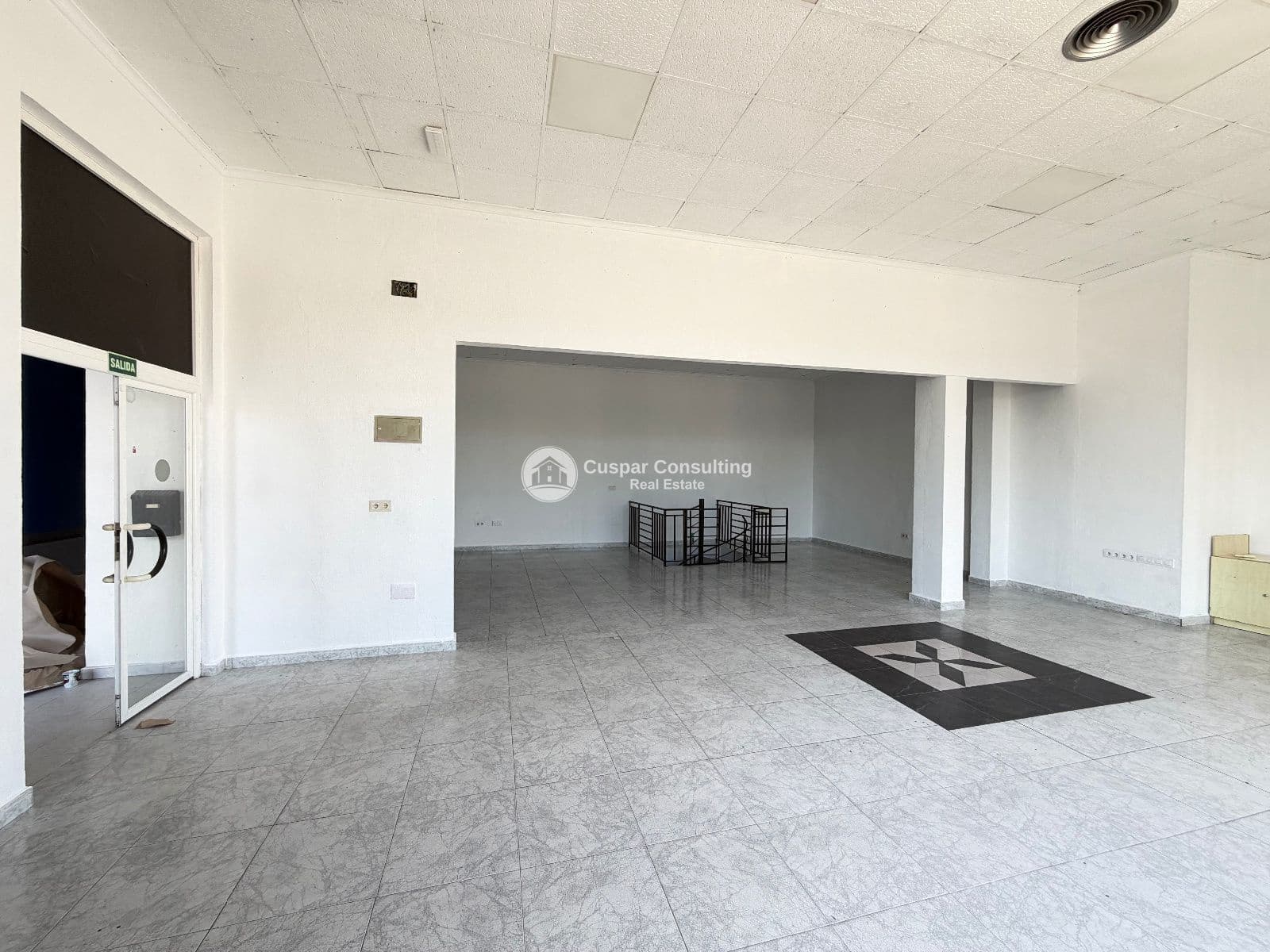 Commercieel te koop in San Javier - € 150.000 (Ref: 9860681)