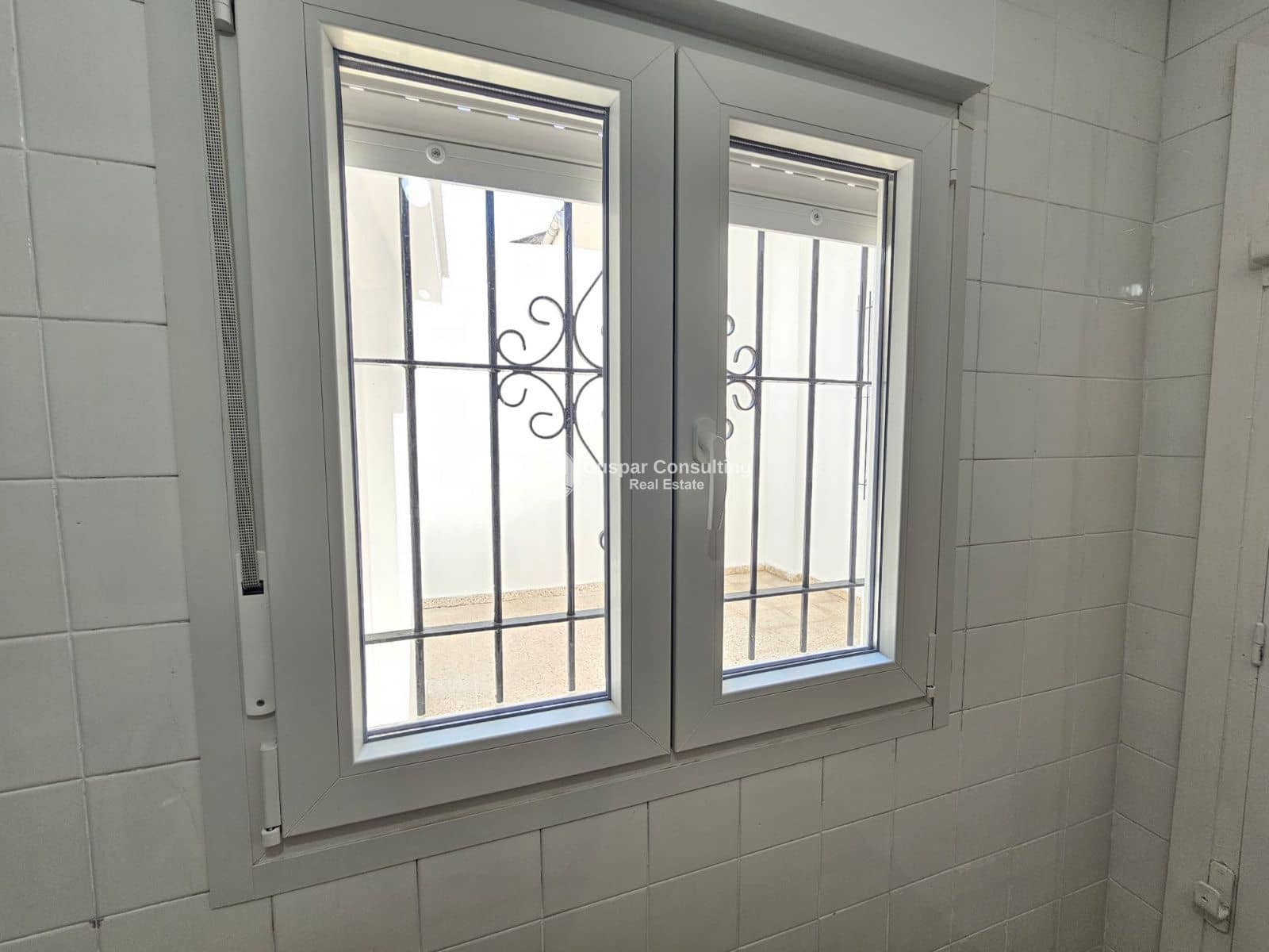 3 bedroom Townhouse for sale in San Pedro del Pinatar with garage - € 174,900 (Ref: 9866102)