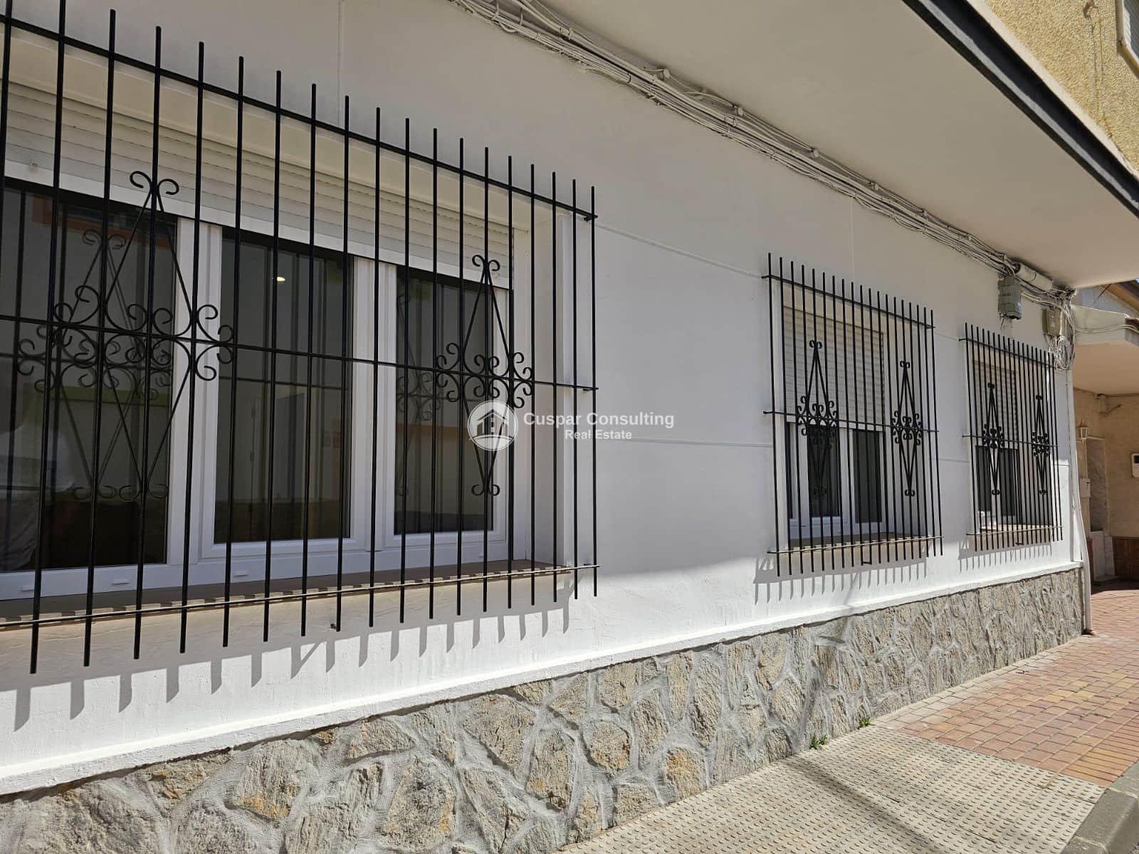 3 bedroom Townhouse for sale in San Pedro del Pinatar with garage - € 174,900 (Ref: 9866102)