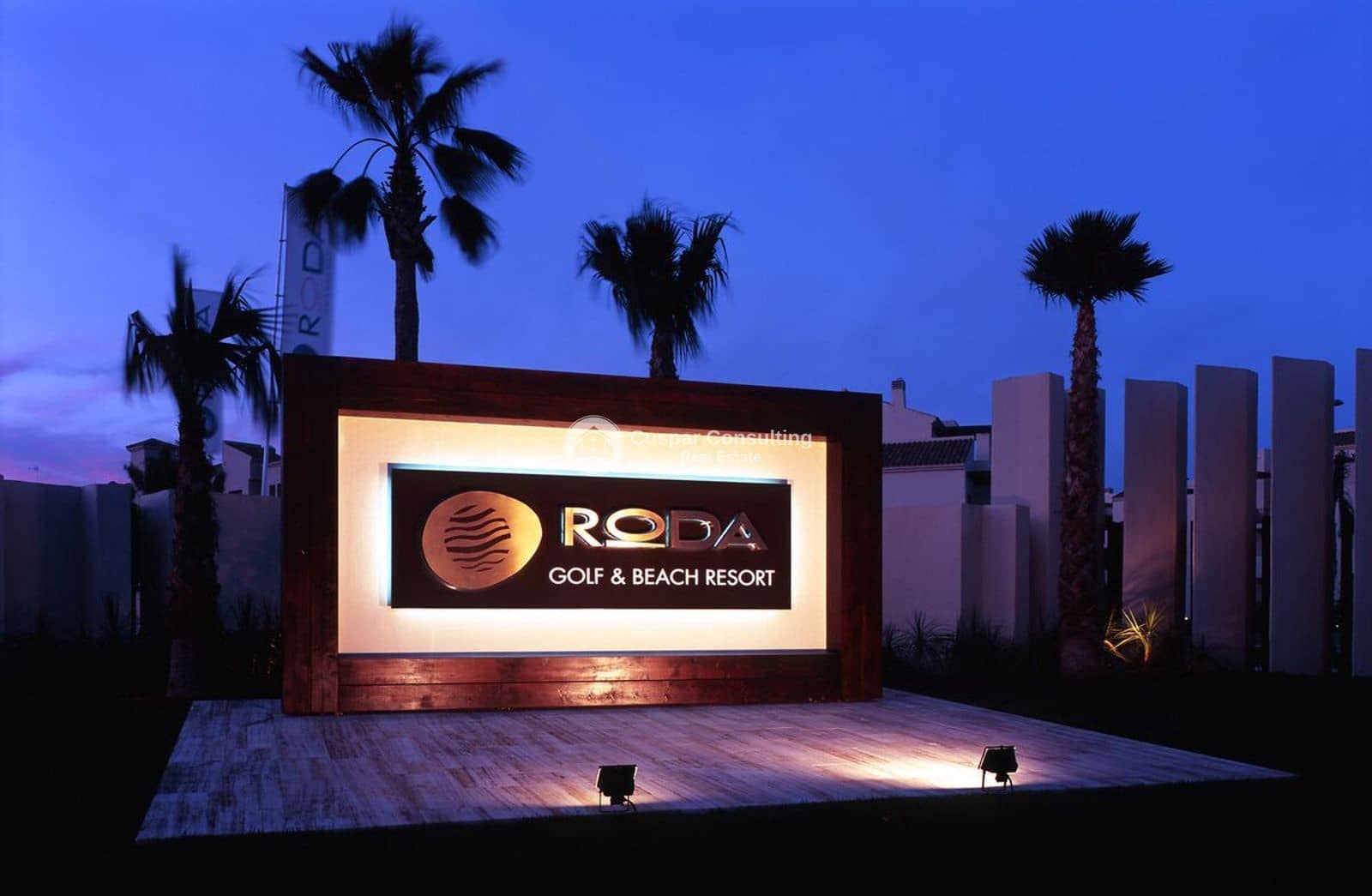 2 bedroom Townhouse for sale in Roda with pool garage - € 198,000 (Ref: 9877257)