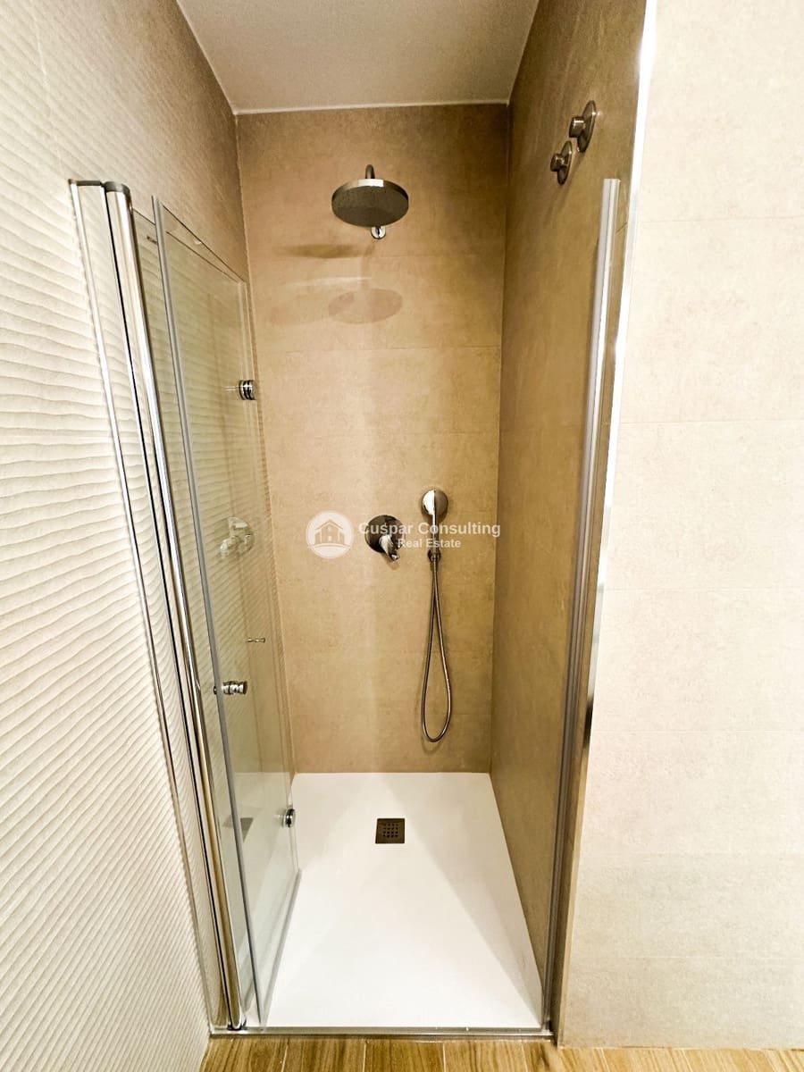 2 camera da letto Attico in vendita in Torrevieja con piscina garage - 359.900 € (Rif: 9879894)