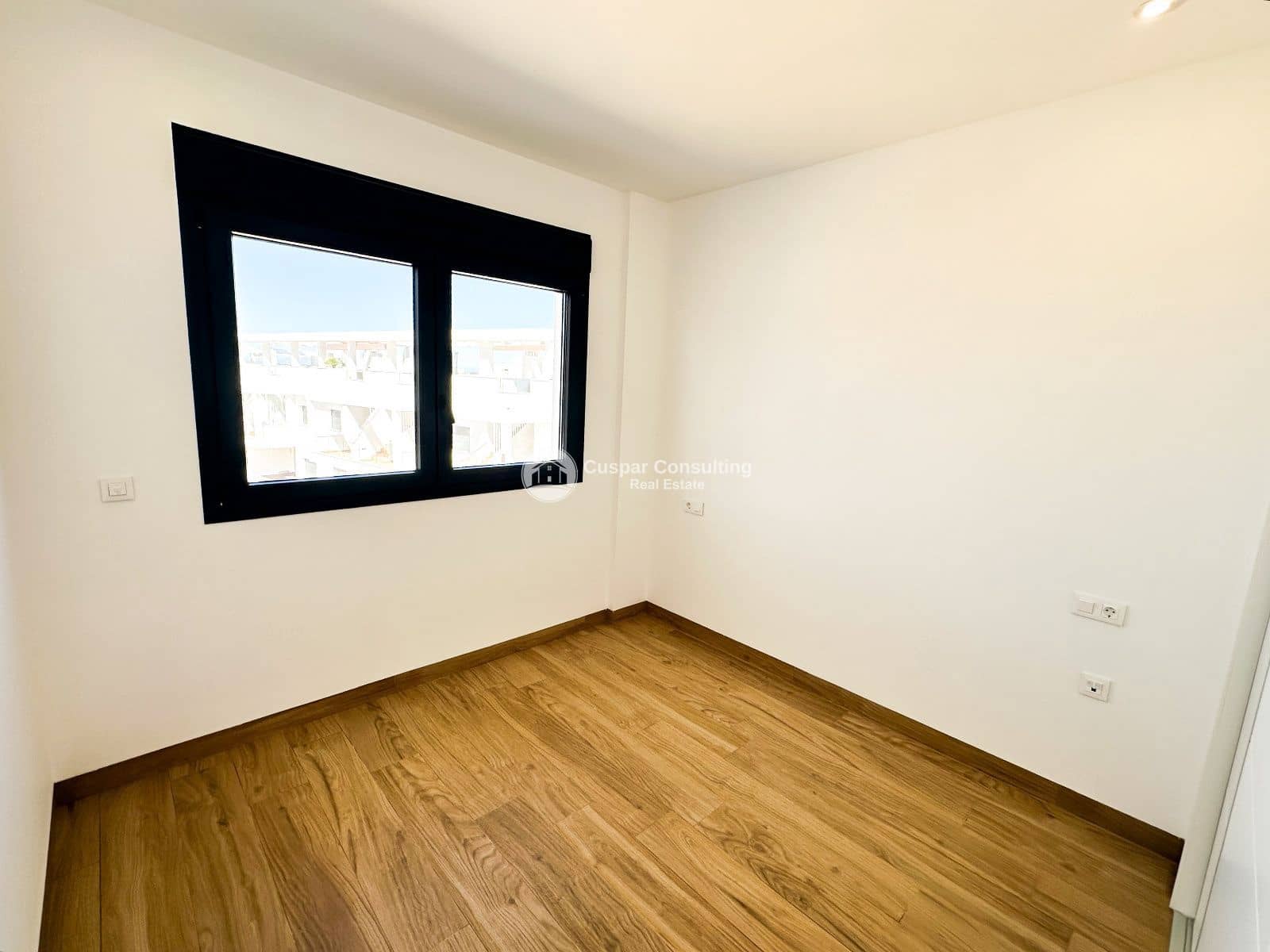 2 camera da letto Attico in vendita in Torrevieja con piscina garage - 359.900 € (Rif: 9879894)
