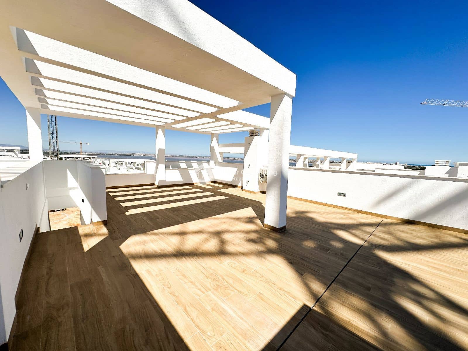 2 camera da letto Attico in vendita in Torrevieja con piscina garage - 359.900 € (Rif: 9879894)