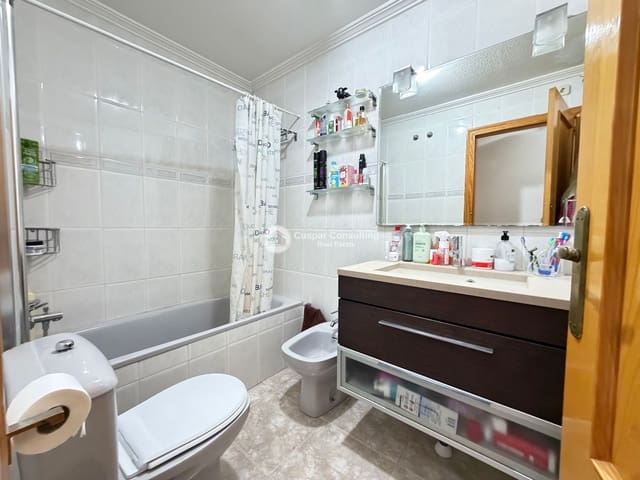 1 bedroom Apartment for rent in San Pedro del Pinatar ciudad, San Pedro del Pinatar - € 300 (Ref: 9882623)