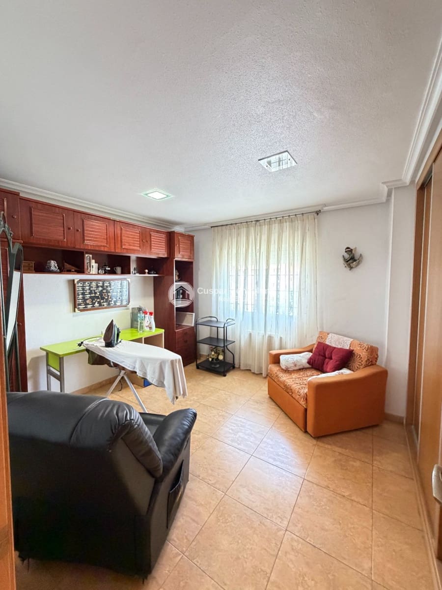Casa de 3 habitaciones en San Pedro del Pinatar en venta con garaje - 335.000 € (Ref: 9895283)