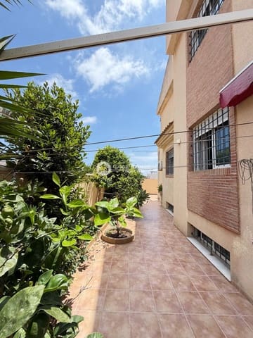 4 camera da letto Casa in vendita in San Pedro del Pinatar ciudad, San Pedro del Pinatar con garage - 335.000 € (Rif: 9895283)